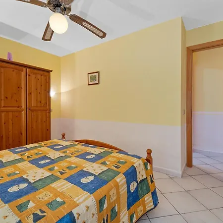 Asia Holiday home Calasetta
